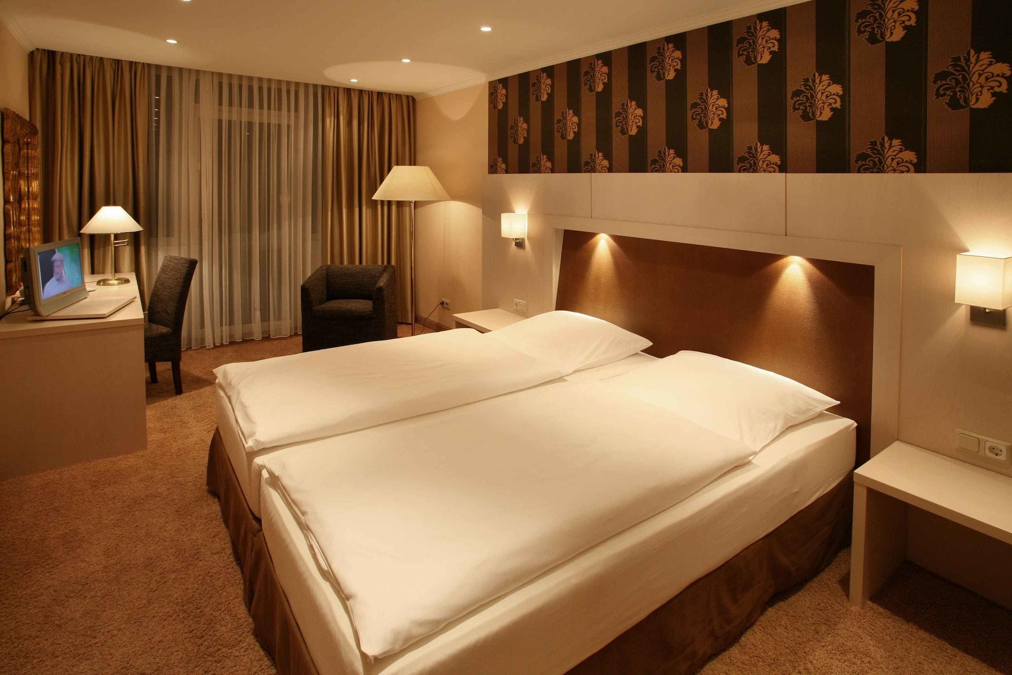 וילינגן Hotel & Spa Waldecker Hof מראה חיצוני תמונה